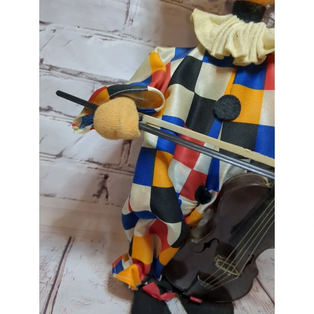 VINTAGE BUB NISTIS Hobo‎ Felt Clown With Violin from Barecelona Spain